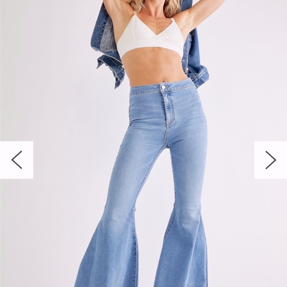Free People Just Float on Flare Bellbottom Jeans, light blue, size 26 long - Picture 2 of 12